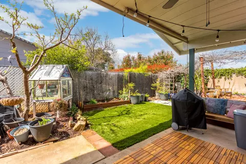 2356 Venus Way, Redding, CA 96002 photo 18