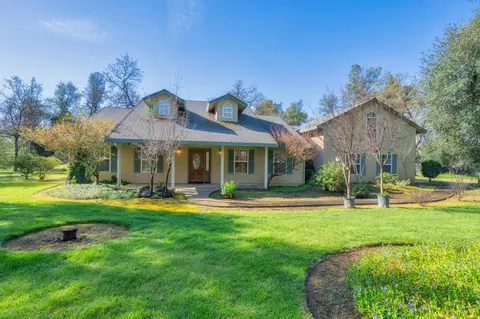 3290 Mansee Dr, Cottonwood, CA 96022
