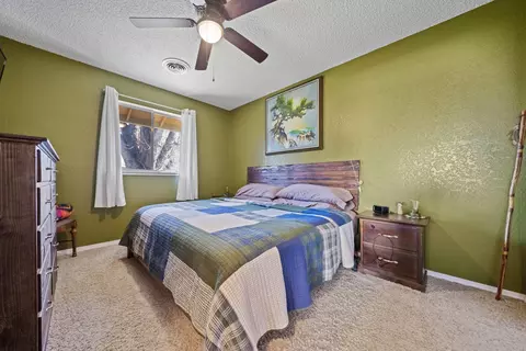 Bedroom - 2555 Holly St, Anderson, CA 96007 photo 1 of 1