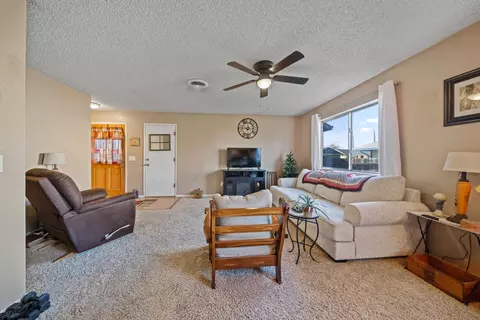 Living - 2555 Holly St, Anderson, CA 96007 photo 5 of 5