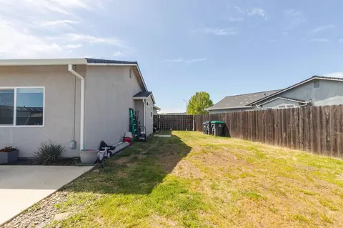 Exterior - 775 Larie Ln, Red Bluff, CA 96080 photo 5 of 5