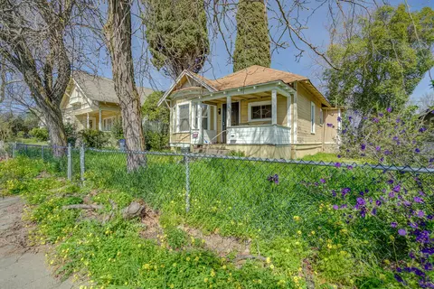 Exterior - 620 Lincoln St, Red Bluff, CA 96080 photo 7 of 10