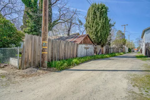 Other - 620 Lincoln St, Red Bluff, CA 96080 photo 2 of 8