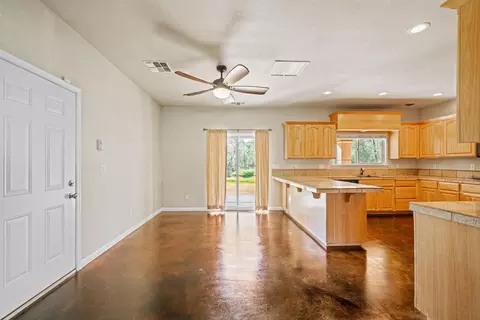 Kitchen - 21622 W Elk Trl, Redding, CA 96003 photo 1 of 7