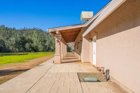 Exterior - 21622 W Elk Trl, Redding, CA 96003 photo 9 of 24