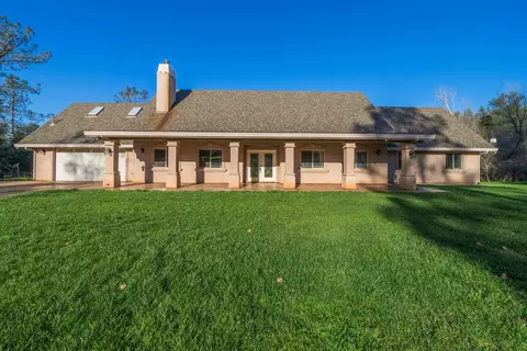 Exterior - 21622 W Elk Trl, Redding, CA 96003 photo 24 of 24