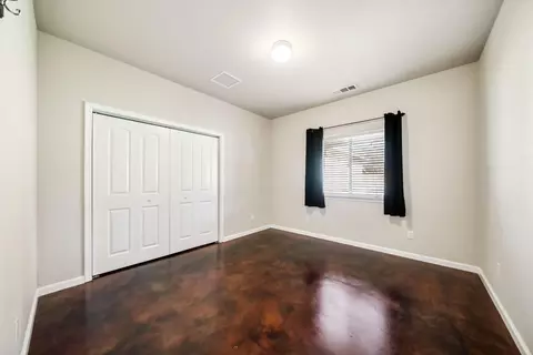 Bedroom - 21622 W Elk Trl, Redding, CA 96003 photo 1 of 1