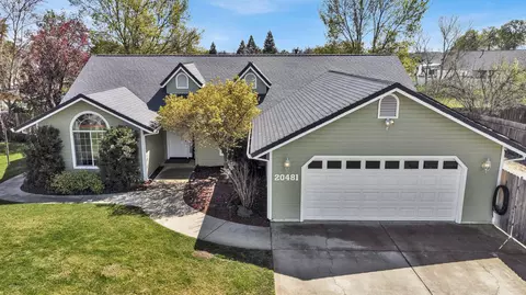 20481 Robinson Glen Dr, Cottonwood, CA 96022