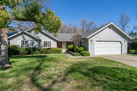 6367 Mullen Pkwy, Redding, CA 96001