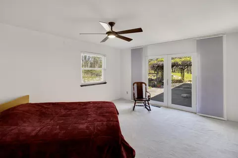 Bedroom - 8476 Rocklin Way, Redding, CA 96001 photo 2 of 11
