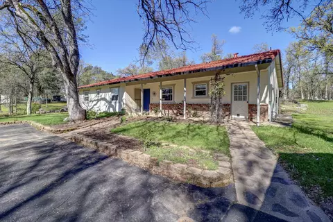 Exterior - 8476 Rocklin Way, Redding, CA 96001 photo 7 of 17