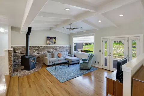 Living - 8476 Rocklin Way, Redding, CA 96001 photo 3 of 6