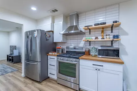1562 Lake Blvd, Redding, CA 96003 photo 9
