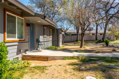 1562 Lake Blvd, Redding, CA 96003 photo 3