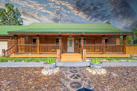 13130 Hall Way, Old Station, CA 96071