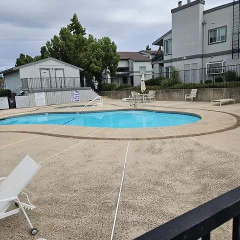 Exterior - 426 Ridgecrest Trl #224, Redding, CA 96003 photo 5 of 5