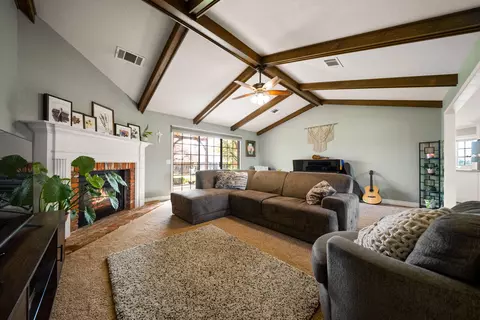 Living - 819 Cardiff Ct, Redding, CA 96003 photo 1 of 5