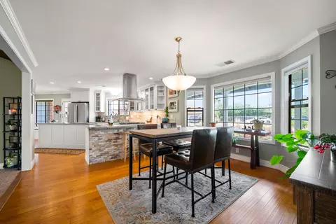 Kitchen - 819 Cardiff Ct, Redding, CA 96003 photo 1 of 8