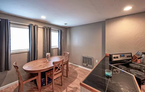 Dining - 1005 South St, Redding, CA 96001 photo 1 of 1
