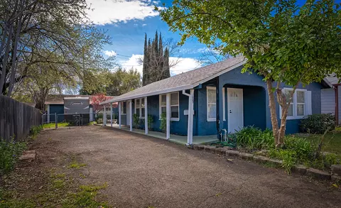 Exterior - 1005 South St, Redding, CA 96001 photo 2 of 8