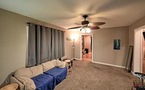 Bedroom - 1005 South St, Redding, CA 96001 photo 1 of 8