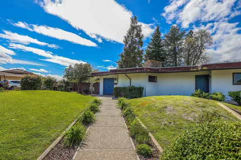 Exterior - 1585 Robinson Dr, Red Bluff, CA 96080 photo 4 of 13