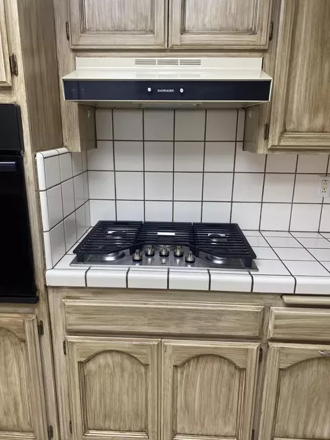Kitchen - 1944 Wineberry Path, Redding, CA 96003 photo 3 of 6