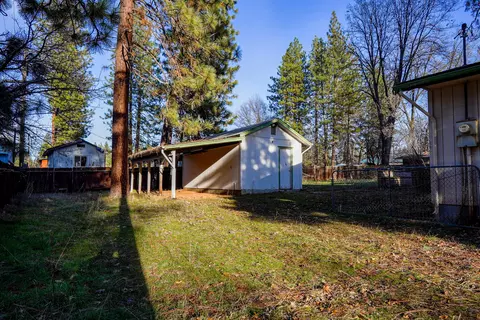 Exterior - 21675 Oregon St, Burney, CA 96013 photo 6 of 12
