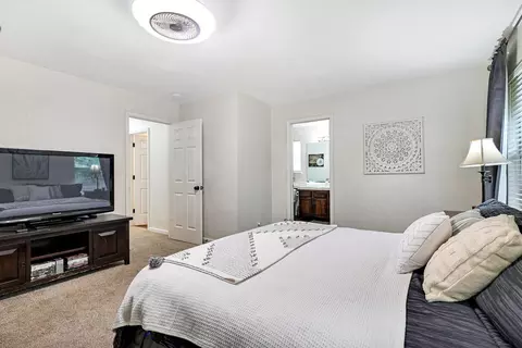 Bedroom - 3158 Howard Dr, Redding, CA 96001 photo 5 of 7