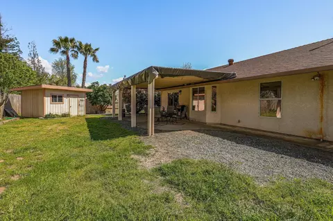 Exterior - 3158 Howard Dr, Redding, CA 96001 photo 16 of 30
