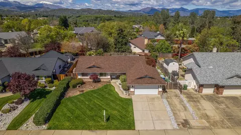 View/Area - 3158 Howard Dr, Redding, CA 96001 photo 3 of 11