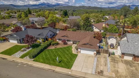 View/Area - 3158 Howard Dr, Redding, CA 96001 photo 1 of 11