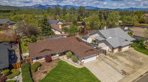 View/Area - 3158 Howard Dr, Redding, CA 96001 photo 2 of 11