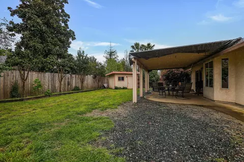 Exterior - 3158 Howard Dr, Redding, CA 96001 photo 7 of 30