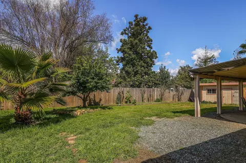 Exterior - 3158 Howard Dr, Redding, CA 96001 photo 15 of 30
