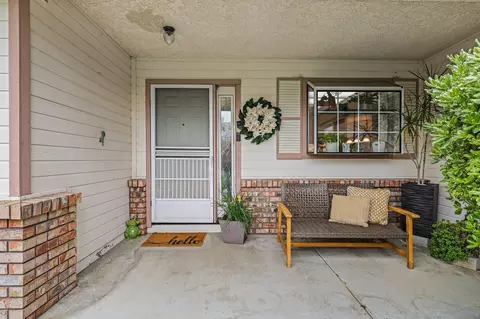Exterior - 3158 Howard Dr, Redding, CA 96001 photo 3 of 30