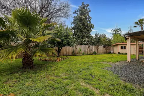 Exterior - 3158 Howard Dr, Redding, CA 96001 photo 21 of 30