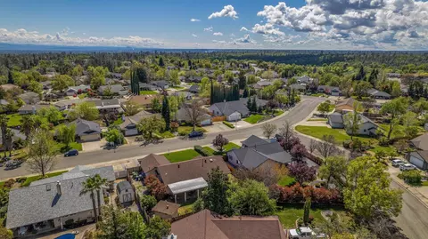 View/Area - 3158 Howard Dr, Redding, CA 96001 photo 9 of 11