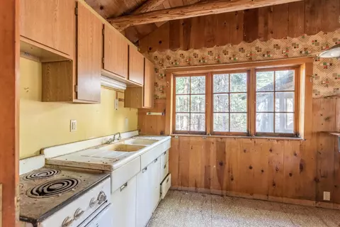Kitchen - 36547 Ca-44, Shingletown, CA 96088 photo 1 of 1