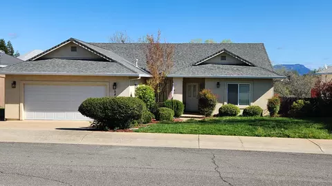 Exterior - 5846 Diamond Ridge Dr, Redding, CA 96003 photo 2 of 12