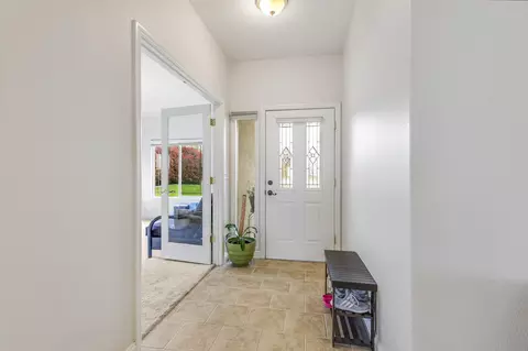 Entry Way - 5846 Diamond Ridge Dr, Redding, CA 96003 photo 1 of 1