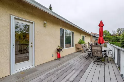 Exterior - 5846 Diamond Ridge Dr, Redding, CA 96003 photo 5 of 12