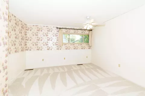 Bedroom - 1525 Robinson Dr, Red Bluff, CA 96080 photo 1 of 3