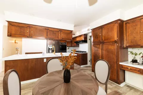 Kitchen - 1525 Robinson Dr, Red Bluff, CA 96080 photo 4 of 5