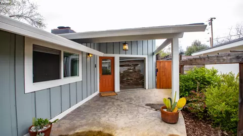Exterior - 1142 Walnut Ave, Redding, CA 96001 photo 3 of 10