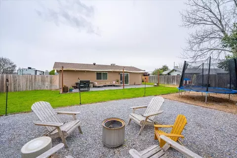 Exterior - 620 Spyglass Dr, Red Bluff, CA 96080 photo 8 of 10