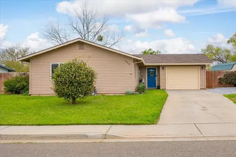 620 Spyglass Dr, Red Bluff, CA 96080