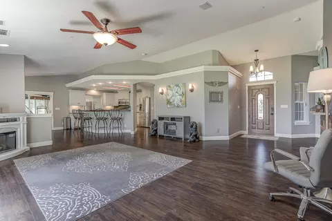 Living - 3445 Billings Dr, Redding, CA 96002 photo 1 of 4