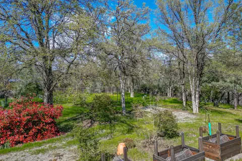 View/Area - 3445 Billings Dr, Redding, CA 96002 photo 15 of 24