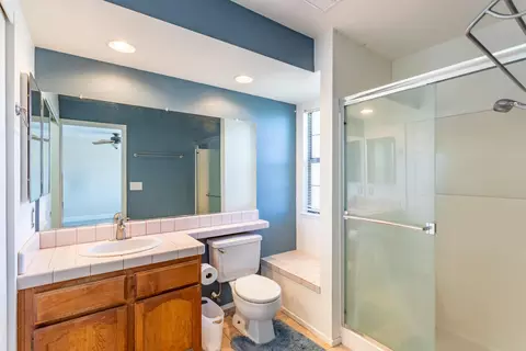 Bath - 549 Chancellor Blvd, Redding, CA 96003 photo 1 of 4